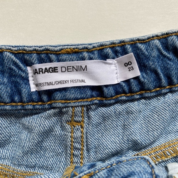 NWT Garage Cheeky Festival Shorts - Picture 3 of 3